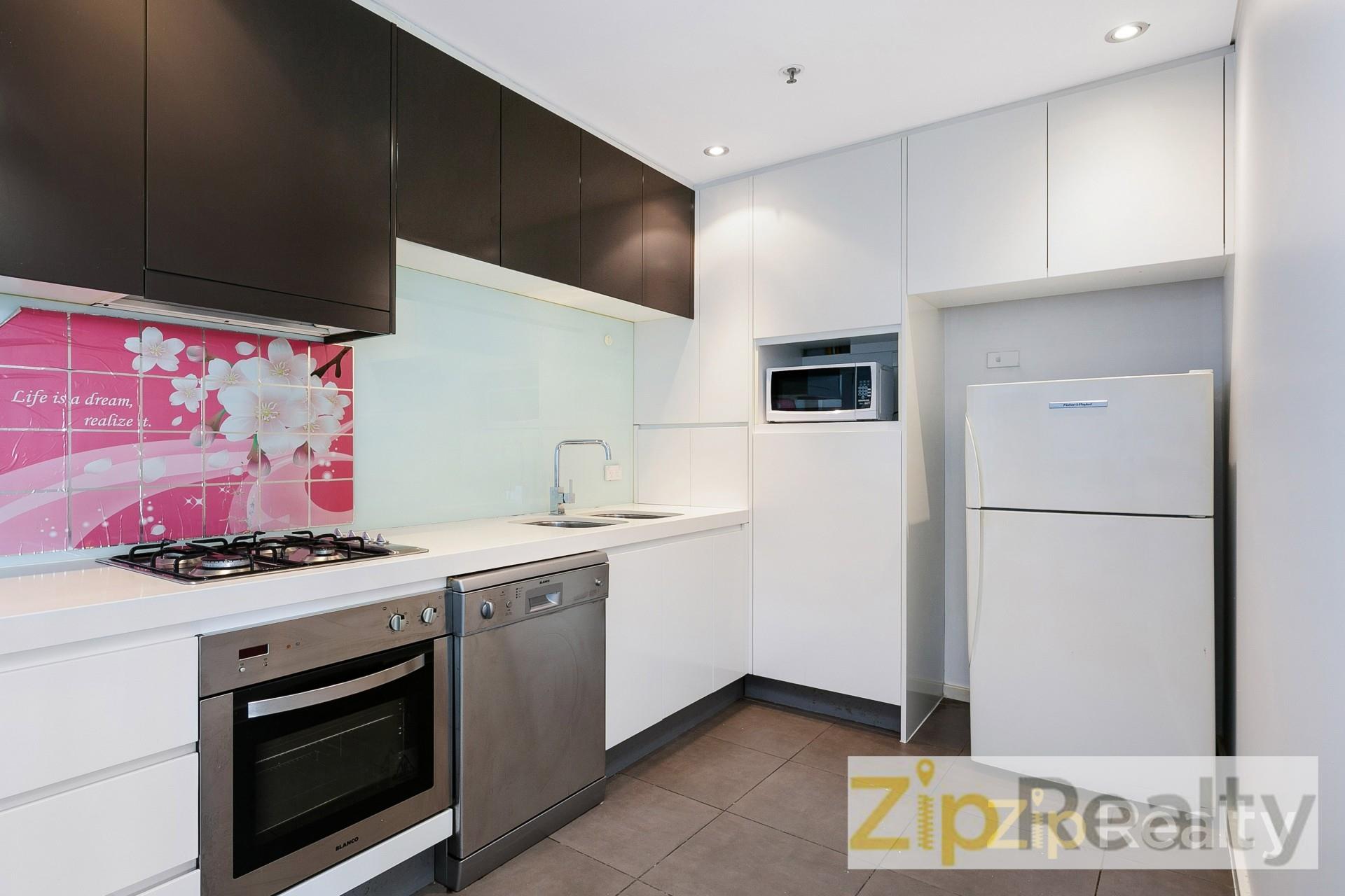 Next to UTS I Sydney TAFE I One-bedroom apartment